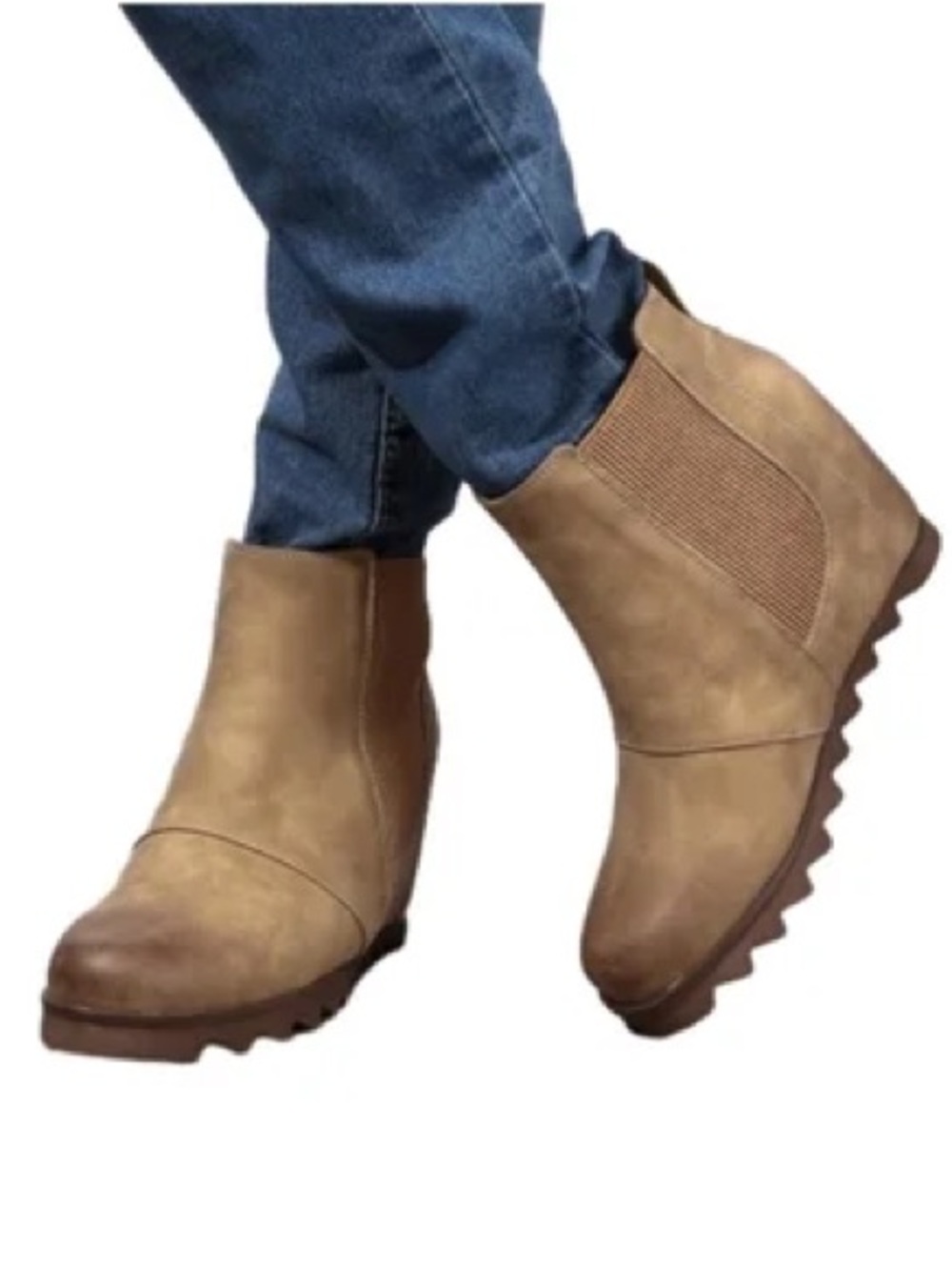 Sorel Tan Joan of Arctic Wedge II Chelsea Boots Booties Size 10